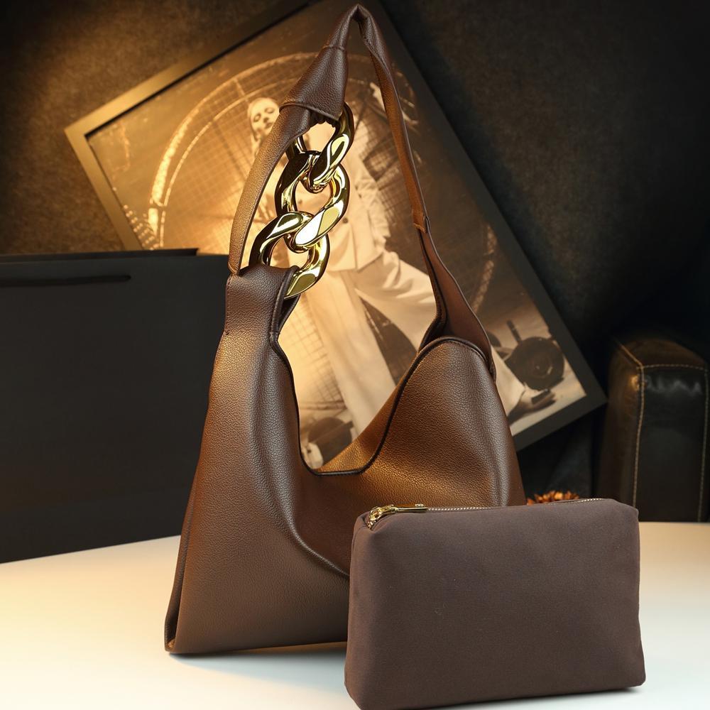 Geanta dama Elara Chain hobo din piele naturala cu pouch detasabil