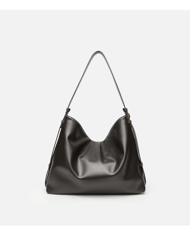 Geanta dama Sienna hobo din piele de caprioara – eleganta