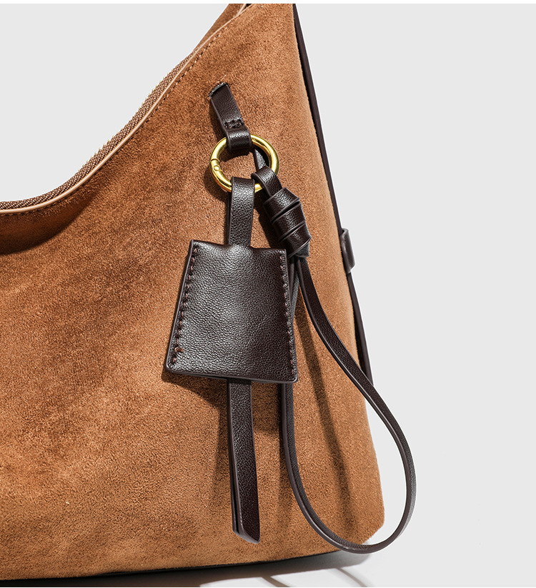 Geanta dama Mara hobo din piele – eleganta urbana