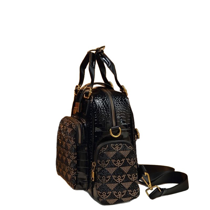 Rucsac dama elegant matlasat negru cu detalii aurii
